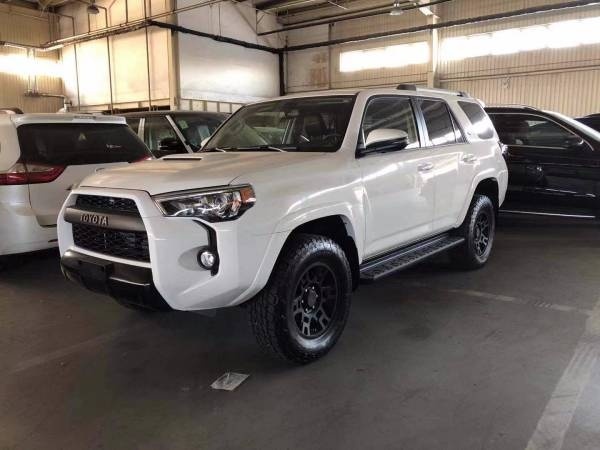 2019款丰田超霸sr5 4.0l七座越野车报价