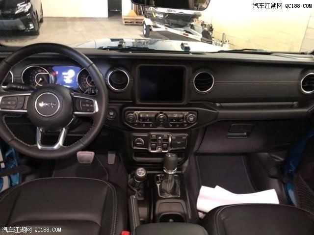 新一代2020款JEEP牧马人撒哈拉评测体验