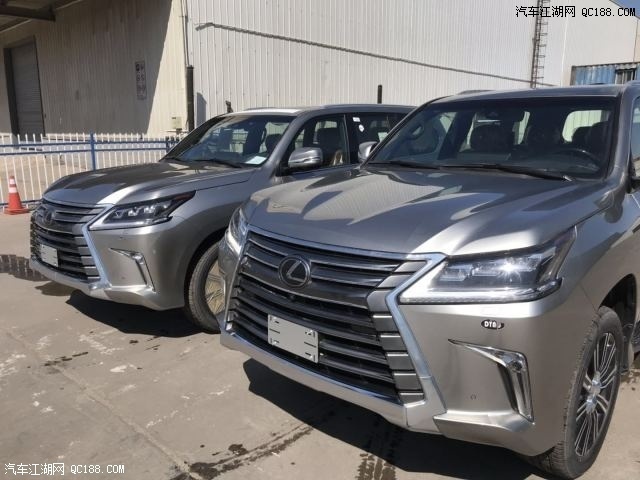 2020款中东版丰田雷克萨斯LX570评测