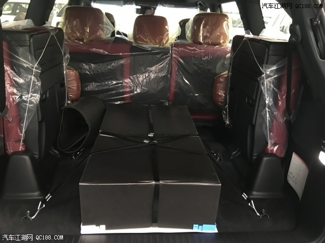 2020款中东版丰田雷克萨斯LX570评测