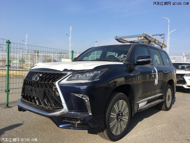 2020款中东版丰田雷克萨斯LX570评测