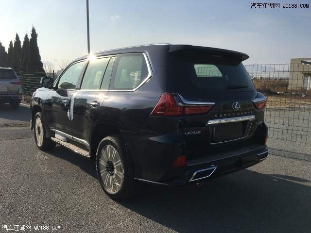 2020款中东版丰田雷克萨斯LX570评测