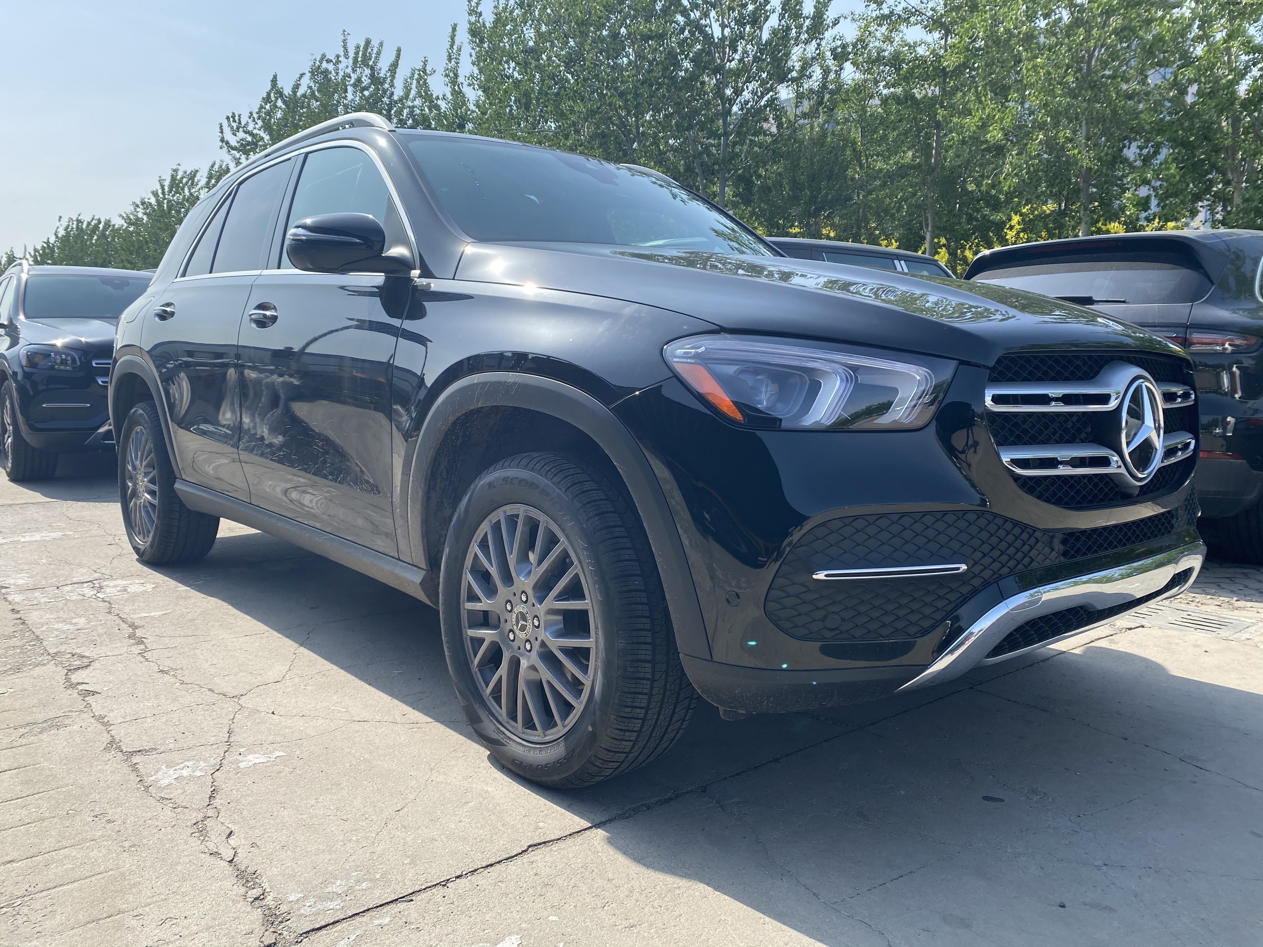 奔驰350suv报价及图片,gle奔驰350报价及图片 大型车 跑车 suv mpv 新能源 平行进口 2021款奔驰gle350