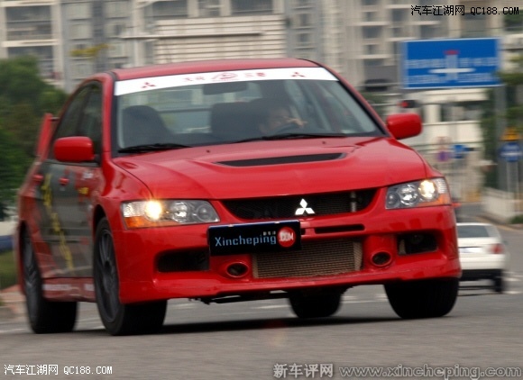 【图】超强悍民用赛车 试驾三菱lancer evo9_汽车江湖网 qc188.com