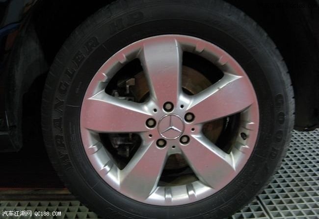 老奔驰换"新衣"!ml350全车镀膜详解