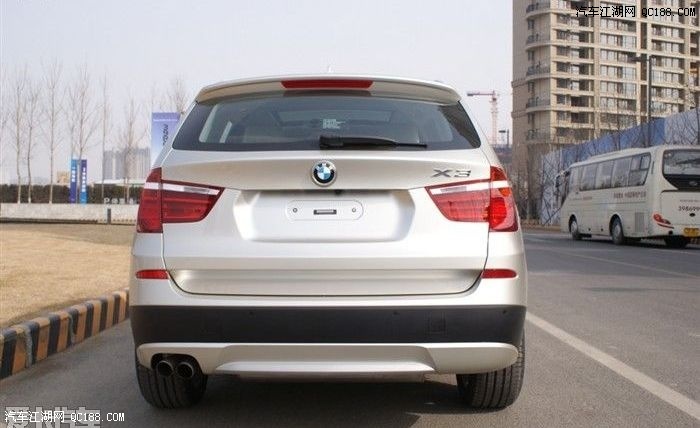 运动模式比较给力 矿石银宝马新x3提车
