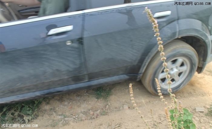 陷车玩水玩泥巴 哈弗H5长沙月亮岛游记