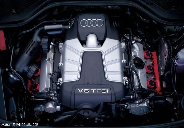 搭载在奥迪a6l 3.0 tfsi quattro上的机械增压引擎