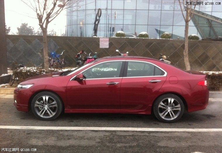 纵向空间还是一般 提回思铂睿浅谈改装