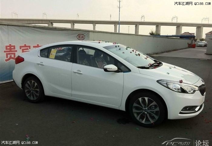 起亚K3 P版贷款9万,利息9900,3年期,月还2500