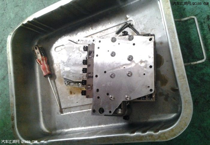 叠加式电磁流量阀_汽车更换电磁阀多少钱_电磁先导阀