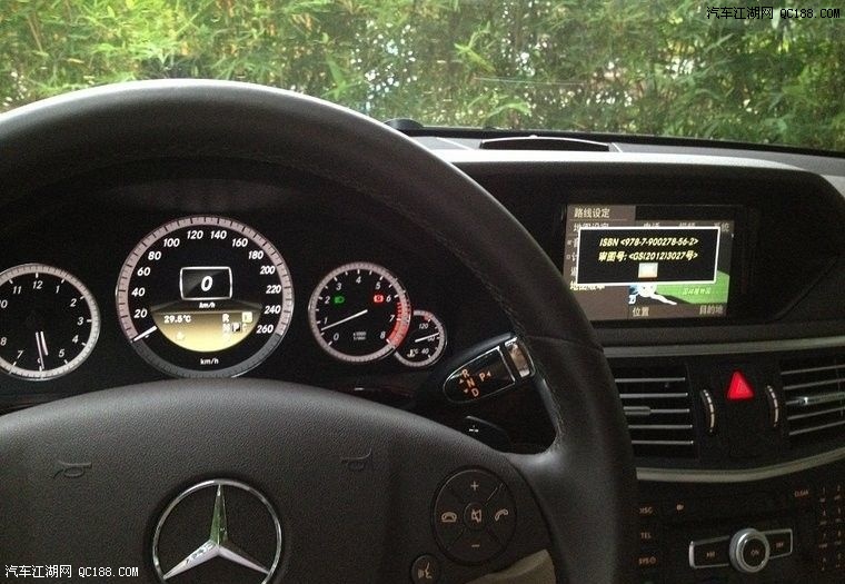 最新奔驰E级导航地图升级过程详解,为你一一剖