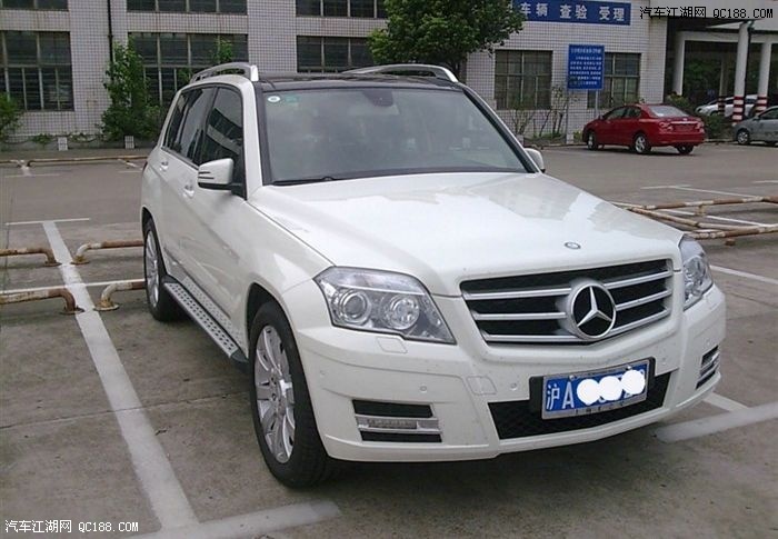 动力充沛时尚大气奔驰GLK300豪华型外白内黑