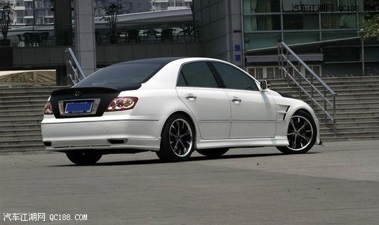 丰田锐志_多少收入买锐志(3)