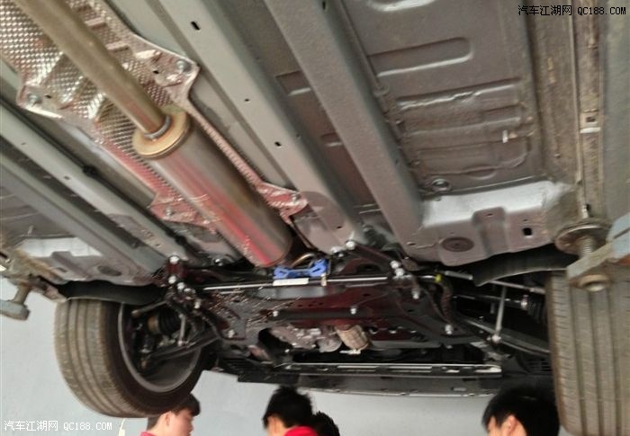 ds5加装408原厂发动机护板