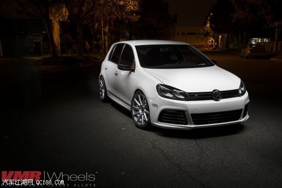 vw-golf-r-vmw-v702-2-550x367.jpg