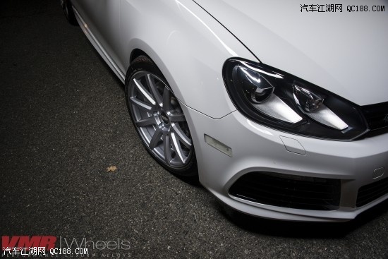 vw-golf-r-vmw-v702-3-550x367.jpg