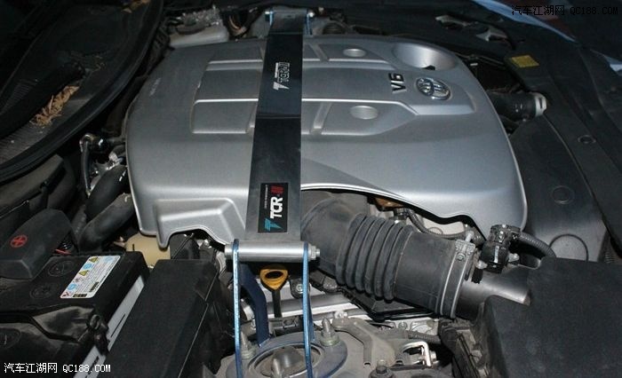 丰田锐志_多少收入买锐志(2)