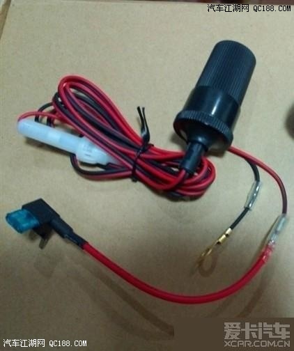 福克斯改装完美布线无损加装屌丝神器F166行车记录仪作业(22)