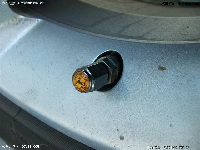 威乐改装嘉年华16寸轮毂作业(11)