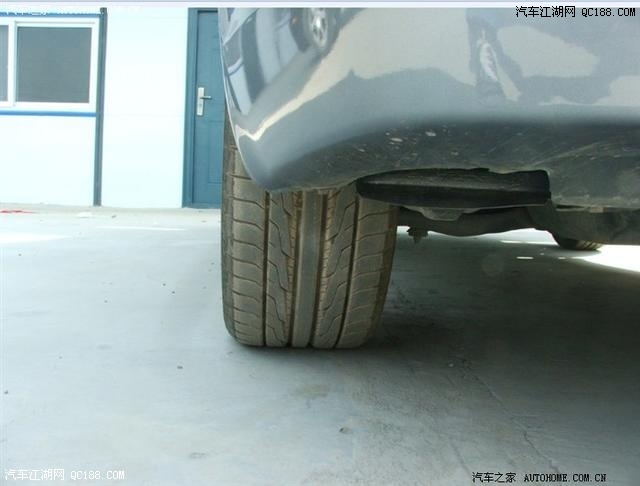 威乐改装嘉年华16寸轮毂作业(10)