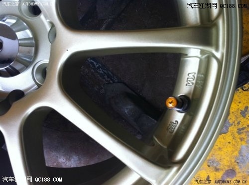 提升动力、稳固性 雨燕改装刹车轮毂避震及底盘拉杆(1)