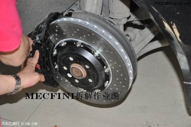 奥迪A8L(W12 6.0)改装内外饰、排气、刹车(25)