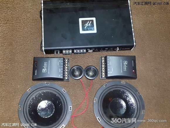 近在身边的舒适之音 钦州艺声丰田凯美瑞改装雷贝琴汽车音响