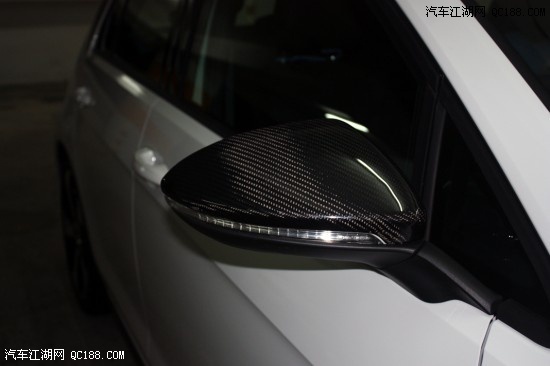 golf-7-carbon-mirrors-3-550x366.jpg