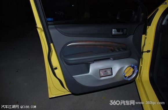 精品汇聚,惠威巨制 福克斯改装惠威汽车音响样车