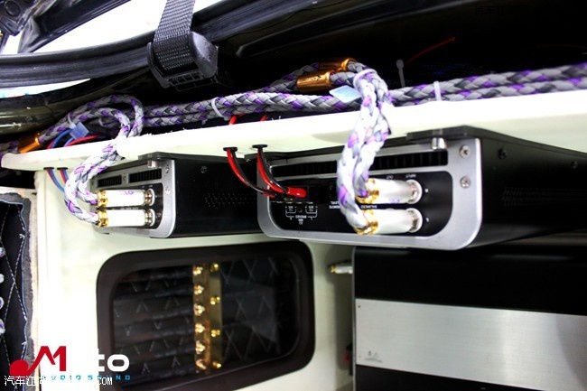 厦门音乐车坊丰田皇冠改装Hybrid Audio和ARC音响
