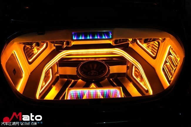 厦门音乐车坊丰田皇冠改装Hybrid Audio和ARC音响