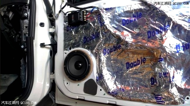 霸克DX650中低音单元安装效果图