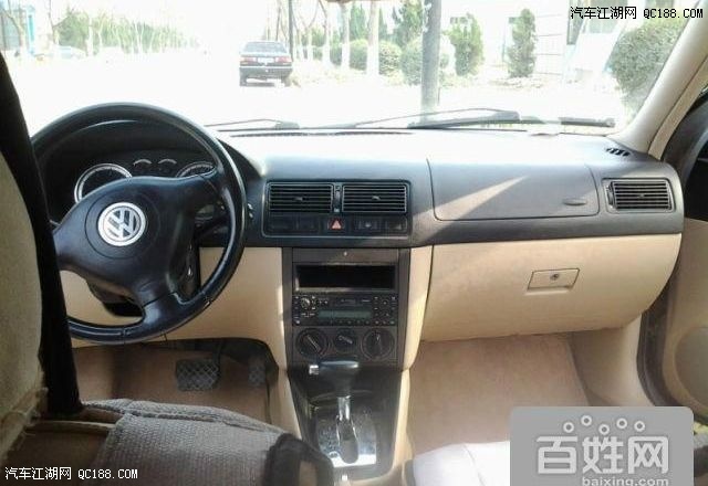 高尔夫04款1.6l 自动挡,跑了10万公里,各位看看多少钱值得入手?