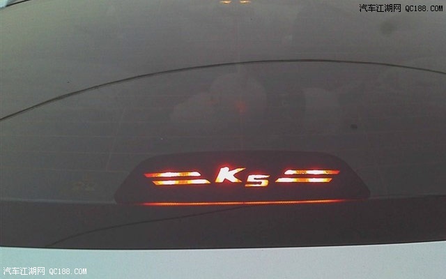 ��ɫ����k5���װ�θ�װ