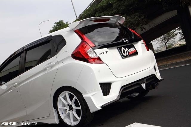 ¡ڡսNew Yaris Turbo vs. Fit13