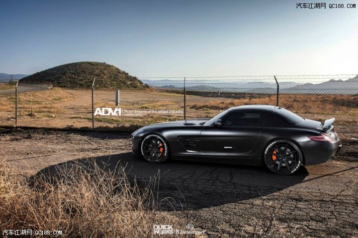 mercedes-benz-sls-amg-2.jpg