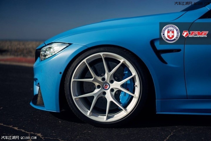 bmw-m4-yas-marina-blue-4.jpg