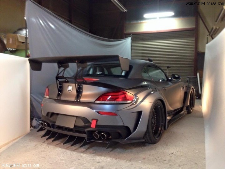 varis-bmw-z4-widebody-4.jpg