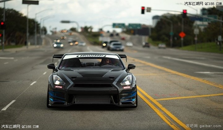 GT-R R35