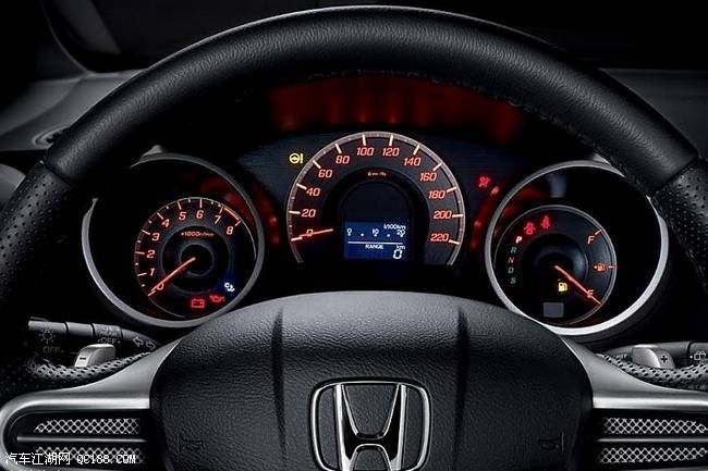 全新动力组合 飞度两厢油耗又创新低