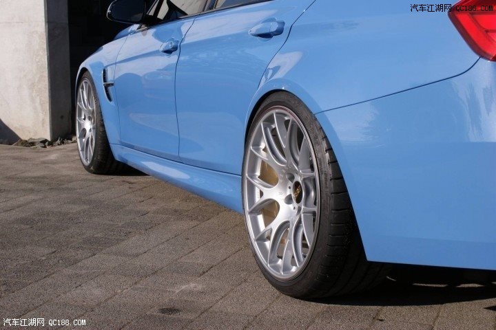 bmw-m3-11.jpg