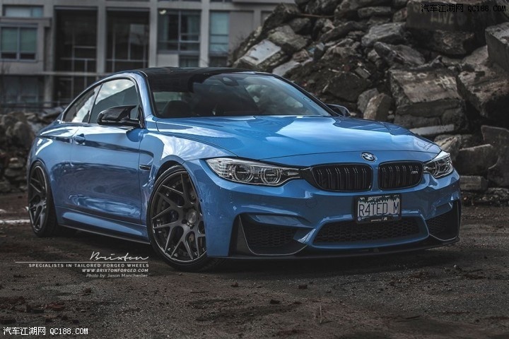 yas-marina-blue-m4-4.jpg