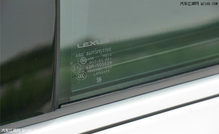 享受极致的舒适 雷克萨斯LS600hL提车记