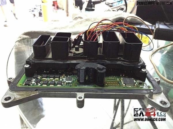 BMW320ˢECU 