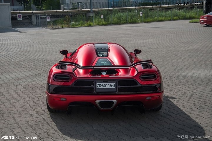 Agera Rװ