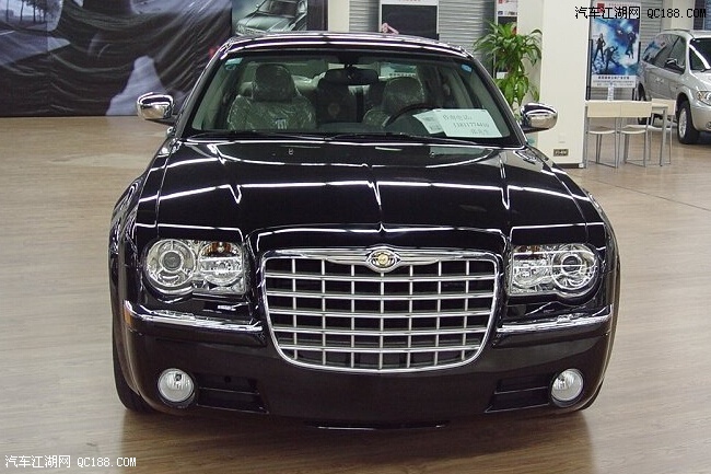 北京奔驰戴克300c 2007款 2.7l 商务版指导价30.