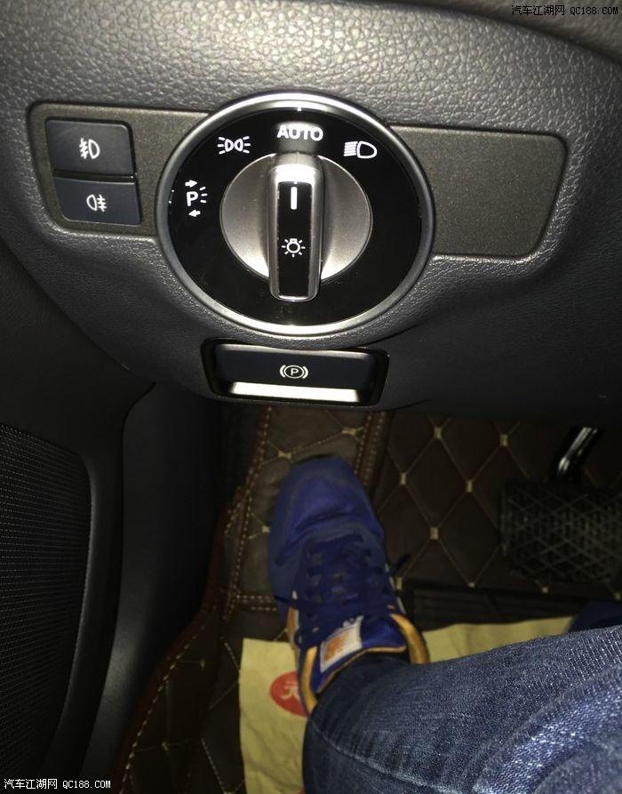 初识便被深深吸引提奔驰GLA 200时尚型