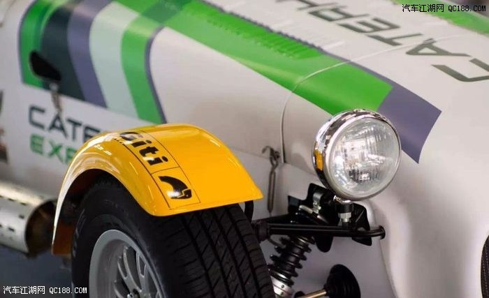 上海英伦赛车节上大开眼界试驾凯特海姆