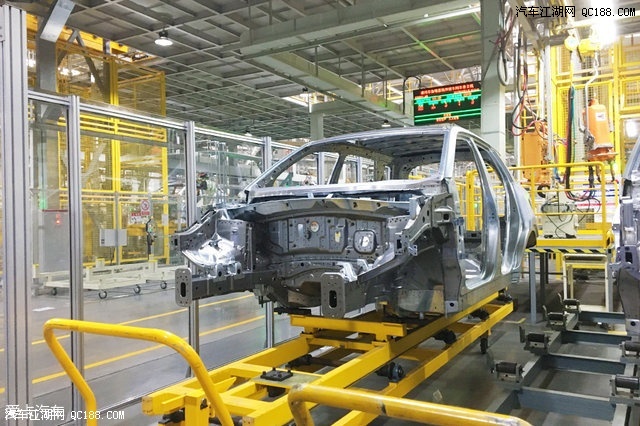 长安汽车两江生产基地的总装车间是长安汽车投资最高,占地面积最大